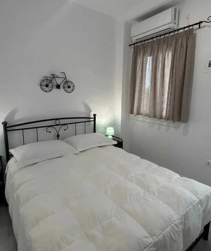 Double Bed Room Photo