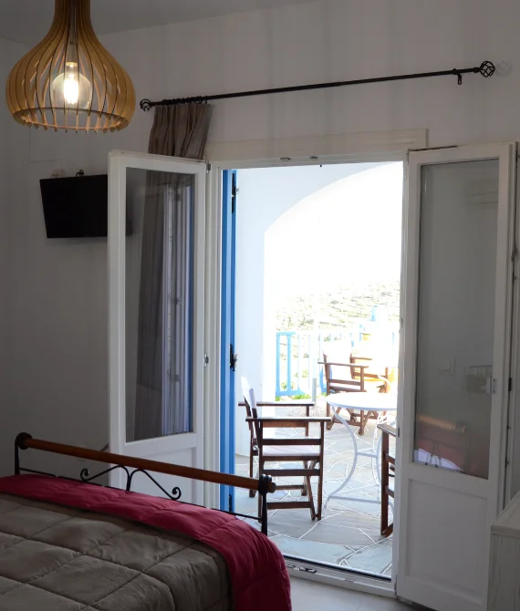 Kouki Maria Rooms About Us Image