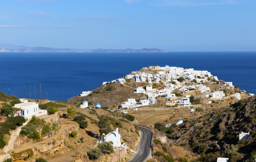 Διακοπές στη Σίφνο: Ο απόλυτος οδηγός για μοναδικές εμπειρίες